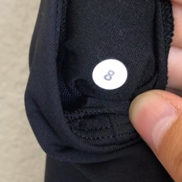 Lululemon Black Mesh Double Cross Stretch Tank Top - Picture 4 of 4